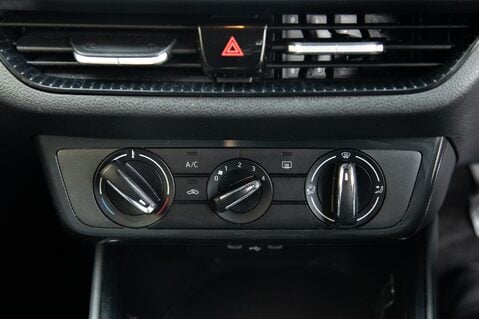 Skoda Fabia COLOUR EDITION MPI 33