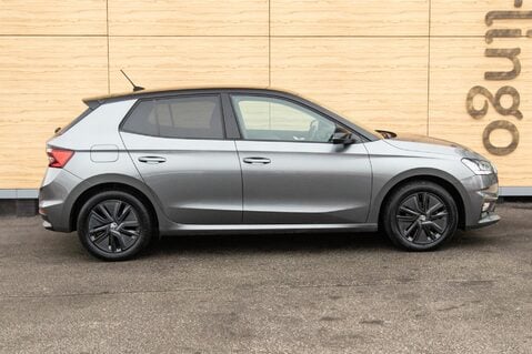 Skoda Fabia COLOUR EDITION MPI 12