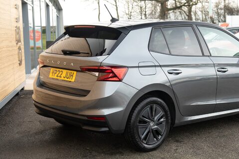 Skoda Fabia COLOUR EDITION MPI 8