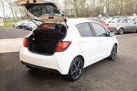 Toyota Yaris VVT-I DESIGN M-DRIVE S TSS 32