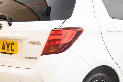 Toyota Yaris VVT-I DESIGN M-DRIVE S TSS 9