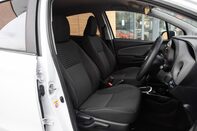 Toyota Yaris VVT-I DESIGN M-DRIVE S TSS 28