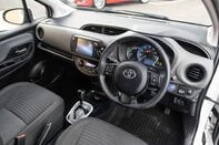 Toyota Yaris VVT-I DESIGN M-DRIVE S TSS 4