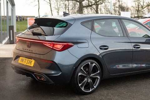 Cupra Leon VZ2 DSG 8