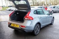 Volvo V40 D2 MOMENTUM 33