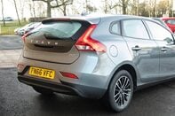 Volvo V40 D2 MOMENTUM 8