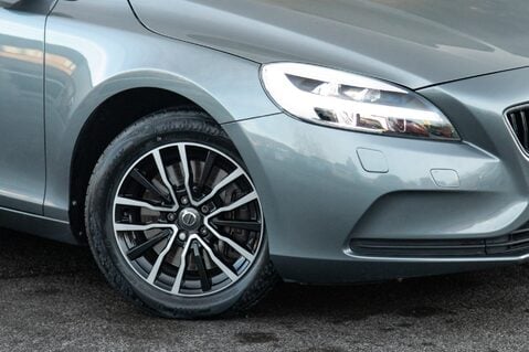 Volvo V40 D2 MOMENTUM 11