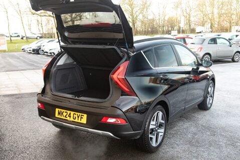 Hyundai BAYON T-GDI ULTIMATE DCT MHEV 40