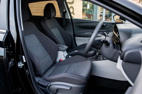 Hyundai BAYON T-GDI ULTIMATE DCT MHEV 35