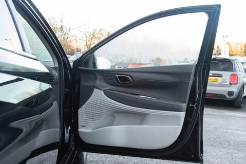 Hyundai BAYON T-GDI ULTIMATE DCT MHEV 14