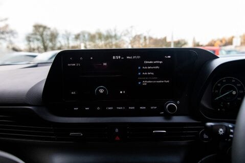 Hyundai BAYON T-GDI ULTIMATE DCT MHEV 31