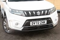 Suzuki Vitara SZ-T MHEV 10