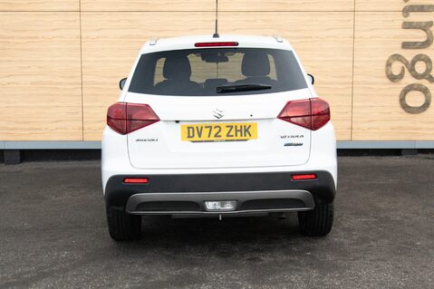 Suzuki Vitara SZ-T MHEV 6