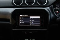 Suzuki Vitara SZ-T MHEV 26