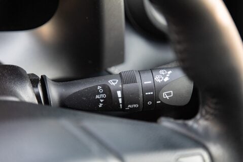 Toyota Rav 4 VVT-I ICON AWD TSS 18