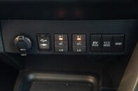 Toyota Rav 4 VVT-I ICON AWD TSS 34