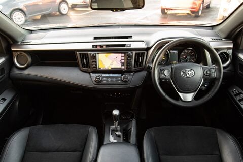 Toyota Rav 4 VVT-I ICON AWD TSS 3