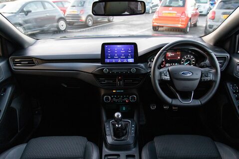 Ford Focus ST-LINE X 3