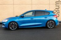 Ford Focus ST-LINE X 13