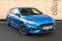 Ford Focus ST-LINE X 1