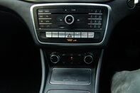 Mercedes-Benz GLA Class GLA 180 URBAN EDITION 33