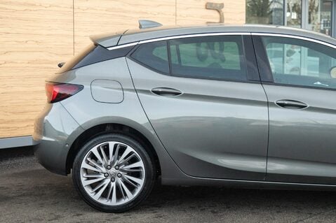 Vauxhall Astra SRI NAV 7