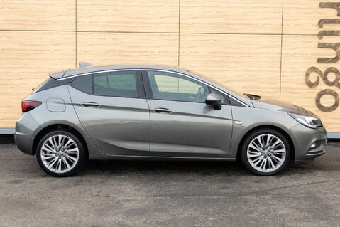 Vauxhall Astra SRI NAV 12