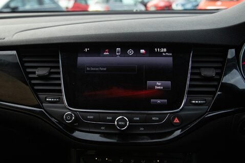 Vauxhall Astra SRI NAV 25