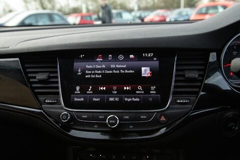 Vauxhall Astra SRI NAV 23