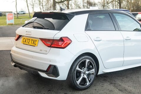 Audi A1 SPORTBACK TFSI S LINE 8