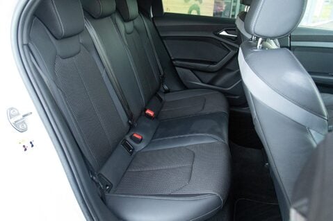 Audi A1 SPORTBACK TFSI S LINE 30