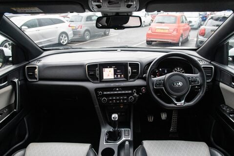 Kia Sportage GT-LINE 3