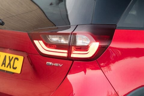 Honda Jazz I-MMD CROSSTAR EX 9