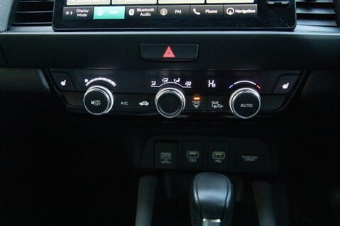 Honda Jazz I-MMD CROSSTAR EX 33