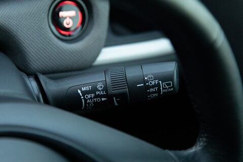 Honda Jazz I-MMD CROSSTAR EX 18