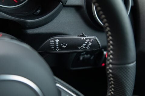 Audi A1 1.4 TFSI 125 Black Edition Nav 5dr 18