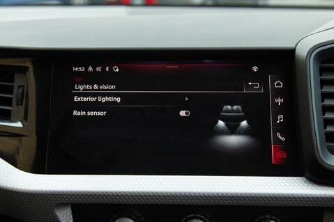 Audi A1 SPORTBACK TFSI S LINE 29