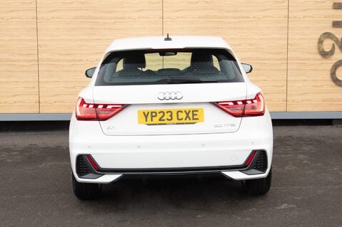 Audi A1 SPORTBACK TFSI S LINE 6