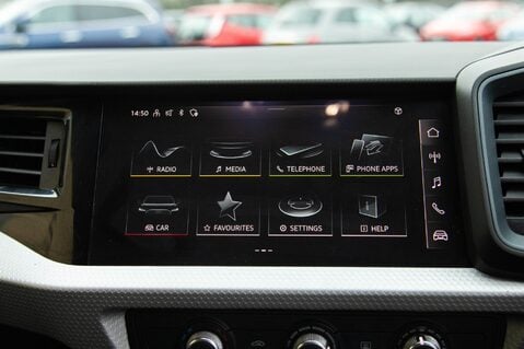 Audi A1 SPORTBACK TFSI S LINE 22