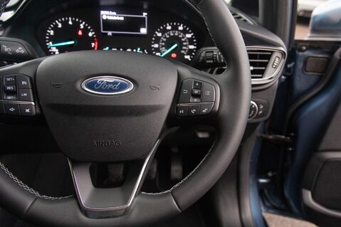 Ford Fiesta TITANIUM MHEV 20