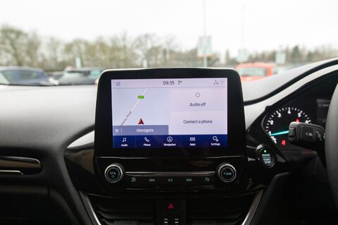 Ford Fiesta TITANIUM MHEV 22