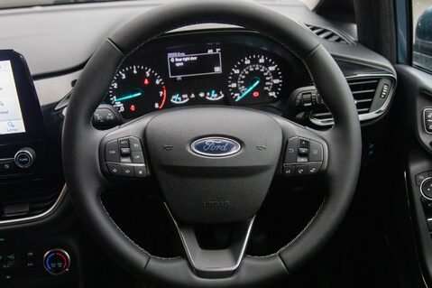 Ford Fiesta TITANIUM MHEV 21