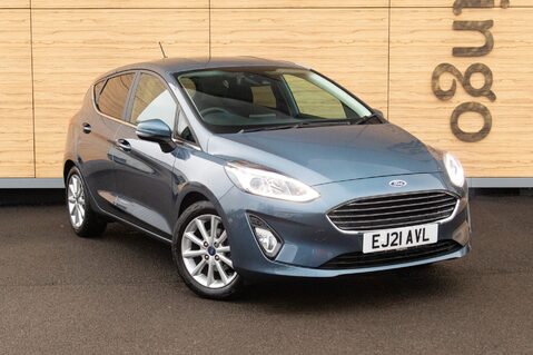 Ford Fiesta TITANIUM MHEV 1