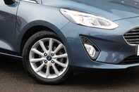 Ford Fiesta TITANIUM MHEV 11