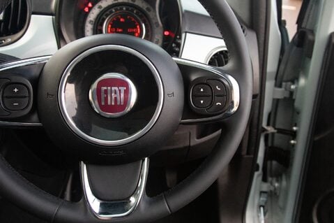 Fiat 500 DOLCEVITA MHEV 20