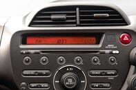 Honda Jazz I-VTEC ES PLUS 23