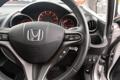 Honda Jazz I-VTEC ES PLUS 21