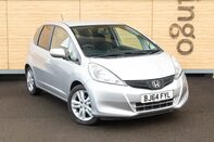 Honda Jazz I-VTEC ES PLUS 1