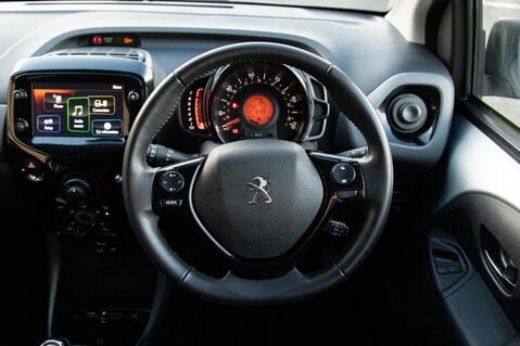 Peugeot 108 ALLURE 21