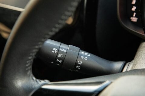 Peugeot 108 ALLURE 17